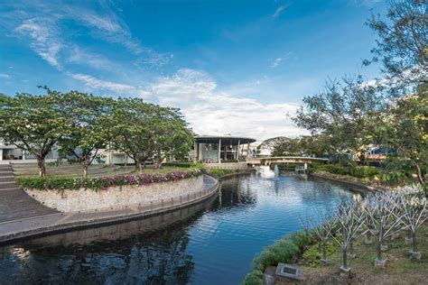 Discover the Best Staycation Spots in Alabang, Philippines .